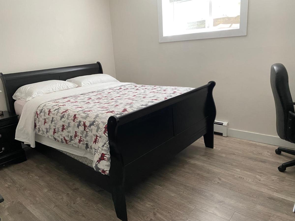 Jane'S Cozy Suite Surrey Esterno foto