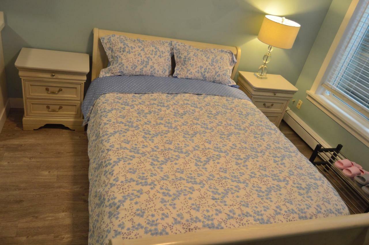 Jane'S Cozy Suite Surrey Esterno foto